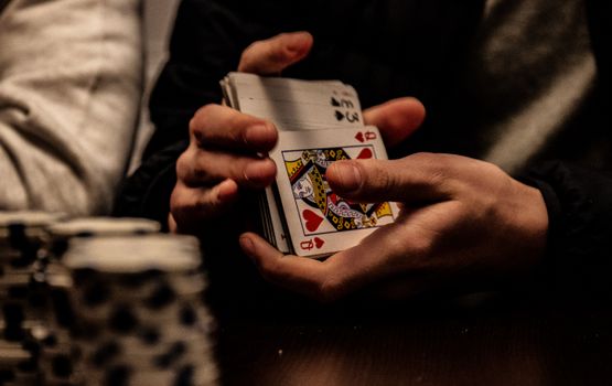 Unlocking the Mind: What Fuels the Surge in Online Gambling?